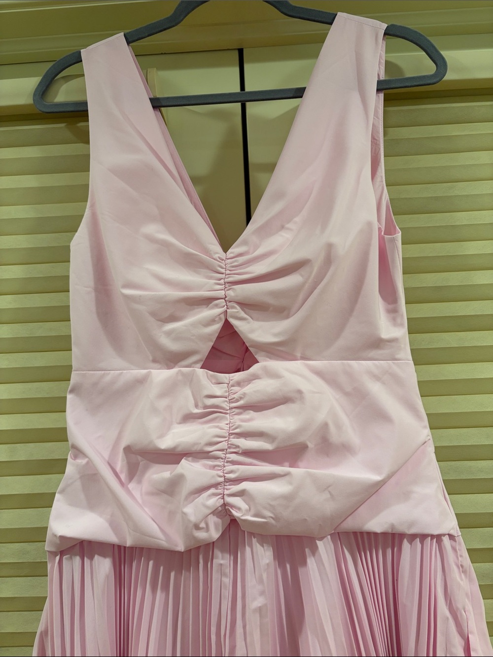 🔥CLEARANCE🔥 NWOT Simkhai V-Neck Detailed Cotton Midi Dress in Pink, Size US 6 - Picture 8 of 12